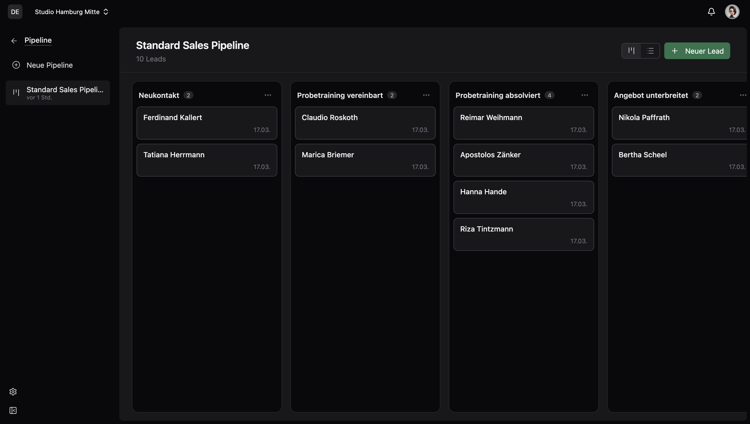 [Screenshot: Kanban-Board -- Sales-Pipeline mit Phasen und Opportunities]